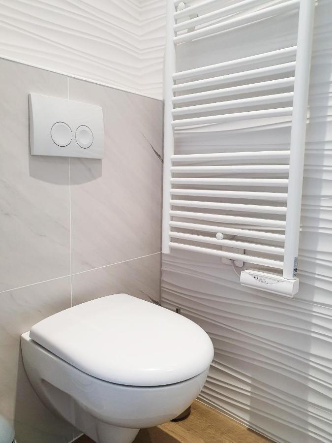 Exigehome - Chambre D'Hote Avec Jacuzzi Et Jardin Paysage, Partage Orgeval  Εξωτερικό φωτογραφία