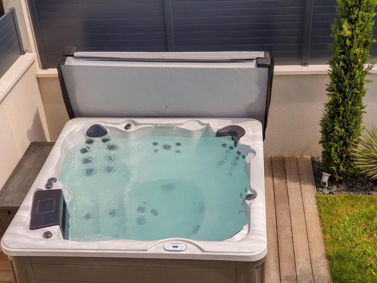 Exigehome - Chambre D'Hote Avec Jacuzzi Et Jardin Paysage, Partage Orgeval  Εξωτερικό φωτογραφία